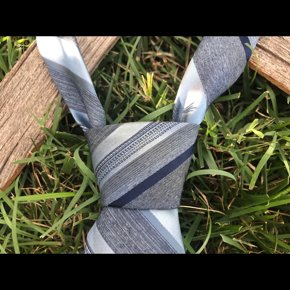 Leonardo Striped Tie
